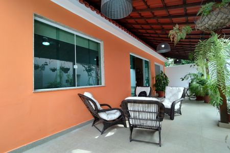 Casa para alugar com 368m², 4 quartos e 3 vagas Casa para alugar com 368m², 4 quartos e 3 vagasÁrea comum