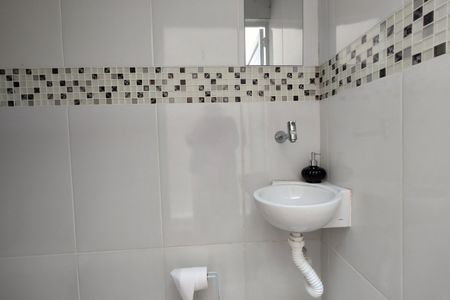 Casa para alugar com 368m², 4 quartos e 3 vagas Casa para alugar com 368m², 4 quartos e 3 vagasEdícula