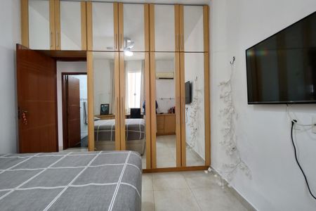 Casa para alugar com 368m², 4 quartos e 3 vagas Casa para alugar com 368m², 4 quartos e 3 vagasQuarto 2