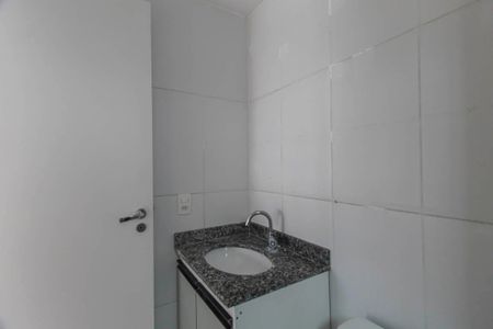Apartamento à venda com 64m², 3 quartos e 1 vaga Apartamento à venda com 64m², 3 quartos e 1 vagaBanheiro da Suíte