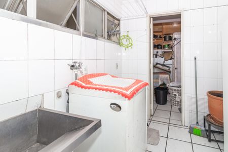 Apartamento à venda com 99m², 2 quartos e 1 vaga Apartamento à venda com 99m², 2 quartos e 1 vagaÁrea de Serviço