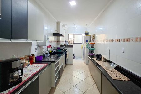 Apartamento para alugar com 93m², 2 quartos e 1 vagaCozinha