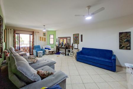 Sala de apartamento para alugar com 2 quartos, 93m² em Vila Tupi, Praia Grande