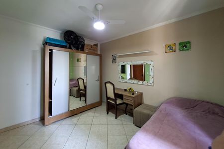 Apartamento para alugar com 93m², 2 quartos e 1 vagaQuarto