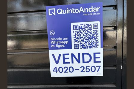 Casa à venda com 185m², 3 quartos e 2 vagas Casa à venda com 185m², 3 quartos e 2 vagasPlaca