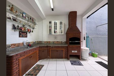 Casa à venda com 185m², 3 quartos e 2 vagas Casa à venda com 185m², 3 quartos e 2 vagasÁrea gourmet