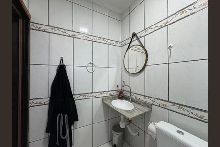 Casa à venda com 185m², 3 quartos e 2 vagas Casa à venda com 185m², 3 quartos e 2 vagasBanheiro da Suíte 2