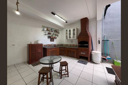 Casa à venda com 185m², 3 quartos e 2 vagas Casa à venda com 185m², 3 quartos e 2 vagasÁrea gourmet