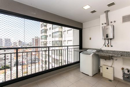 Apartamento à venda com 66m², 3 quartos e 1 vagaÁrea de Serviço