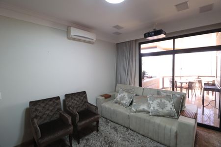 Apartamento para alugar com 340m², 5 quartos e 3 vagasSala de TV/Cinema