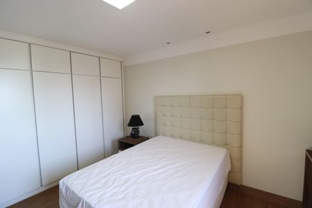 Apartamento para alugar com 340m², 5 quartos e 3 vagasQuarto 2