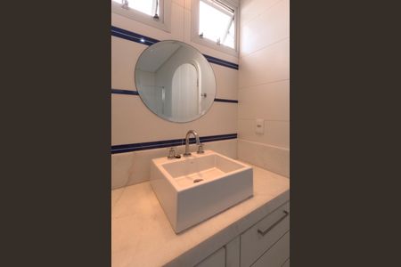 Apartamento para alugar com 480m², 5 quartos e 6 vagasBanheiro Social