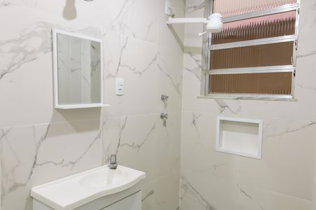 Apartamento à venda com 80m², 1 quarto e sem vagaBanheiro