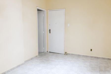 Apartamento à venda com 80m², 1 quarto e sem vagaSala