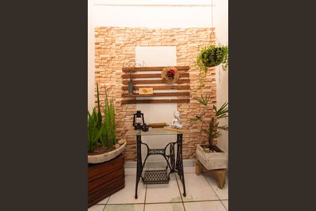 Casa à venda com 176m², 4 quartos e 2 vagas Casa à venda com 176m², 4 quartos e 2 vagasÁrea Gourmet