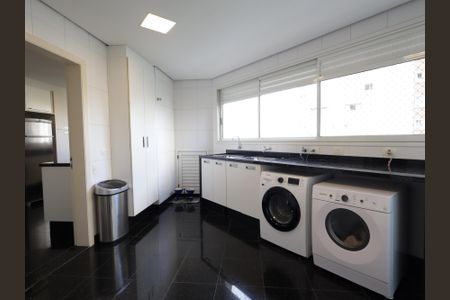 Apartamento à venda com 425m², 5 quartos e 6 vagasÁrea de Serviço