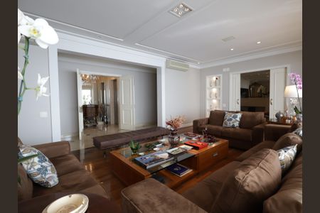 Apartamento à venda com 425m², 5 quartos e 6 vagasSala