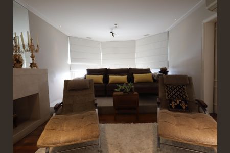 Apartamento à venda com 425m², 5 quartos e 6 vagasSala de TV