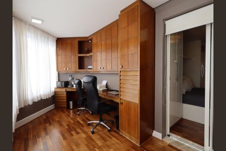 Apartamento à venda com 425m², 5 quartos e 6 vagasVaranda da suíte 1