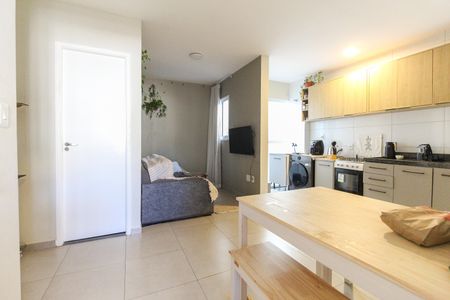 Sala de apartamento para alugar com 2 quartos, 40m² em Itaquera, São Paulo