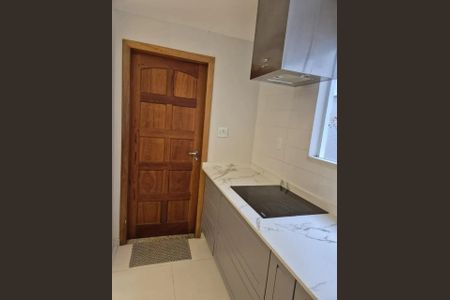 Cozinha de casa de condomínio à venda com 3 quartos, 140m² em Engenho do Mato, Niterói