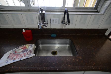 Casa à venda com 330m², 3 quartos e 7 vagasCozinha