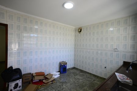 Casa à venda com 330m², 3 quartos e 7 vagasCozinha