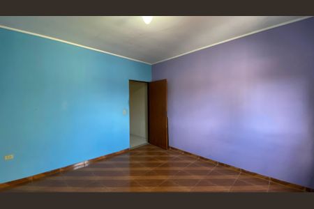 Casa à venda com 320m², 4 quartos e 9 vagas Casa à venda com 320m², 4 quartos e 9 vagasQuarto 1