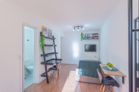 Apartamento à venda com 44m², 1 quarto e sem vagaSala/Quarto