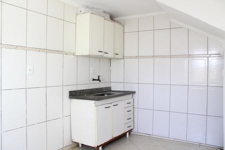 Casa à venda com 185m², 3 quartos e 2 vagasCozinha 2