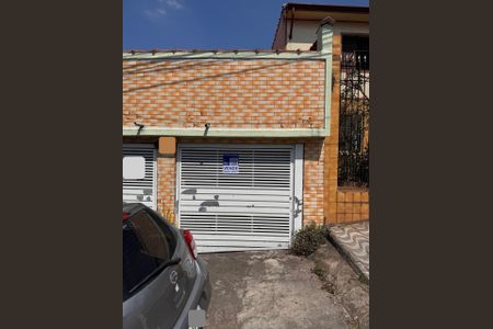Casa à venda com 185m², 3 quartos e 2 vagasFachada