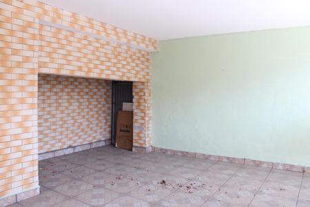 Casa à venda com 185m², 3 quartos e 2 vagasGaragem
