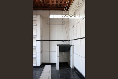 Casa à venda com 185m², 3 quartos e 2 vagasÁrea de Serviço 1