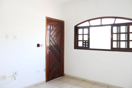 Sala de casa à venda com 3 quartos, 185m² em Vila Oratorio, São Paulo