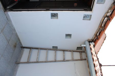 Casa à venda com 185m², 3 quartos e 2 vagasÁrea de Serviço 1