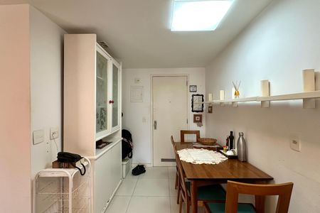 Apartamento à venda com 72m², 2 quartos e 1 vaga Apartamento à venda com 72m², 2 quartos e 1 vagaCozinha