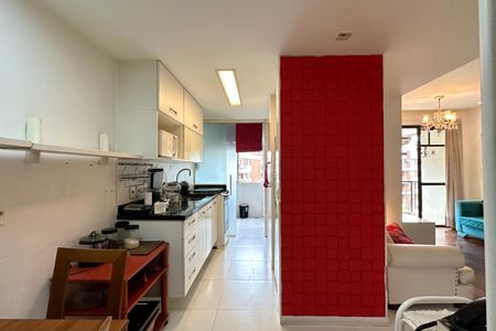 Apartamento à venda com 72m², 2 quartos e 1 vaga Apartamento à venda com 72m², 2 quartos e 1 vagaCozinha