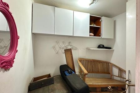 Apartamento à venda com 72m², 2 quartos e 1 vaga Apartamento à venda com 72m², 2 quartos e 1 vagaQuarto de Serviço
