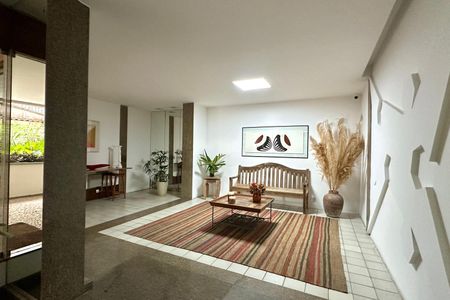 Apartamento à venda com 72m², 2 quartos e 1 vaga Apartamento à venda com 72m², 2 quartos e 1 vagaHall de Entrada