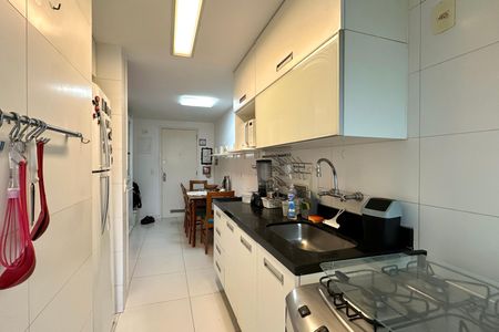 Apartamento à venda com 72m², 2 quartos e 1 vaga Apartamento à venda com 72m², 2 quartos e 1 vagaCozinha