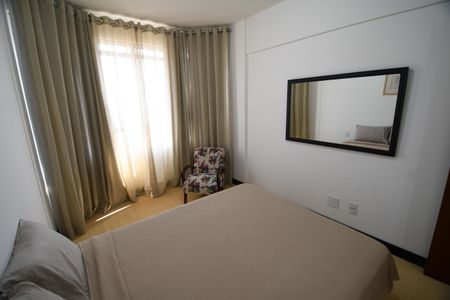Quarto de apartamento à venda com 1 quarto, 48m² em Centro, Campinas