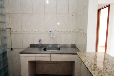Cozinha de apartamento à venda com 2 quartos, 50m² em Irajá, Rio de Janeiro
