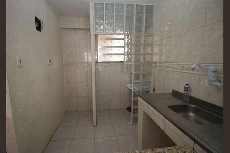 Cozinha de apartamento à venda com 2 quartos, 50m² em Irajá, Rio de Janeiro