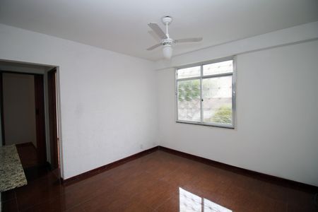 Sala de apartamento à venda com 2 quartos, 50m² em Irajá, Rio de Janeiro