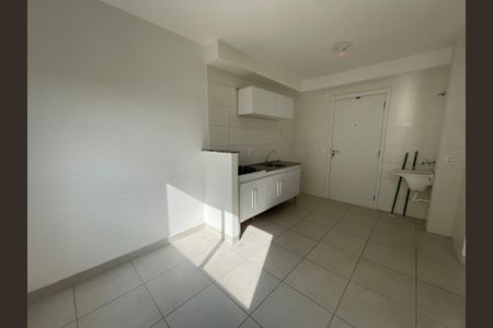 Apartamento à venda com 33m², 2 quartos e sem vagaSala