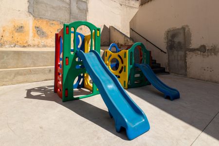 Apartamento à venda com 60m², 2 quartos e 1 vaga Apartamento à venda com 60m², 2 quartos e 1 vagaÁrea comum - Playground