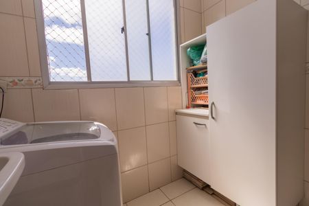 Apartamento à venda com 60m², 2 quartos e 1 vaga Apartamento à venda com 60m², 2 quartos e 1 vagaÁrea de Serviço