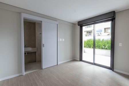 Apartamento à venda com 131m², 2 quartos e 2 vagasSuíte