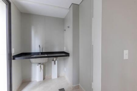 Apartamento à venda com 131m², 2 quartos e 2 vagasÁrea de Serviço