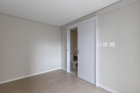 Apartamento à venda com 131m², 2 quartos e 2 vagasSuíte